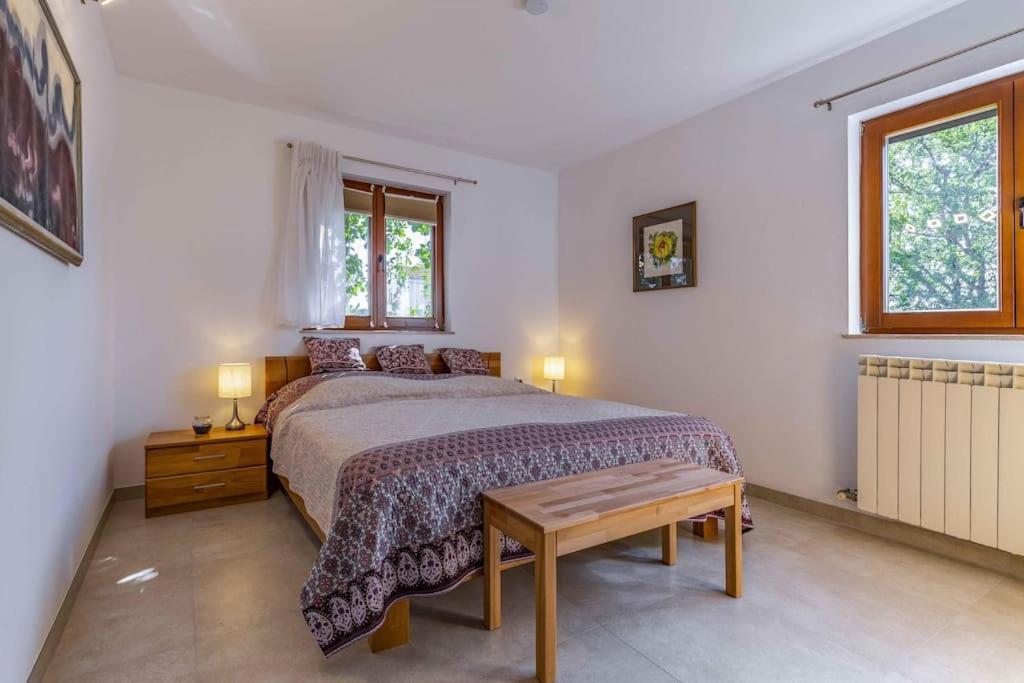 Istriensonne 0179 - Villa Romantika Mit Pool Ližnjan Zewnętrze zdjęcie